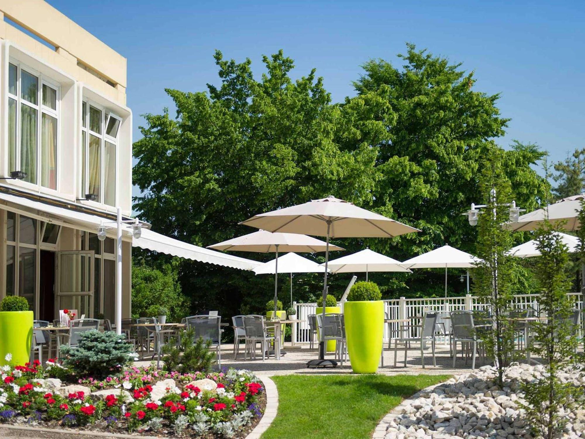 Mercure Annemasse Porte De Genève Hotel